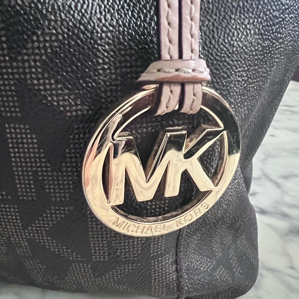 Authentic Michael Kors tote dark brown tan purse handbag shoulder bag - Picture 4 of 13